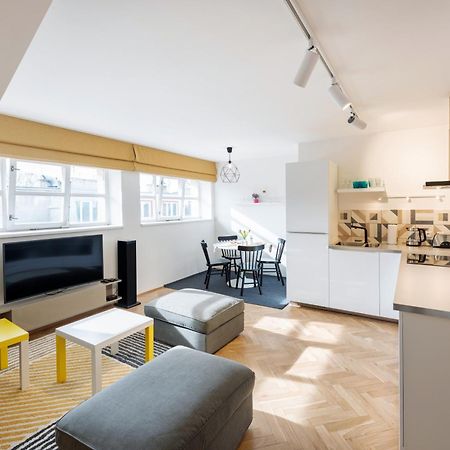 Veleslavin Apartments Prague Exterior photo