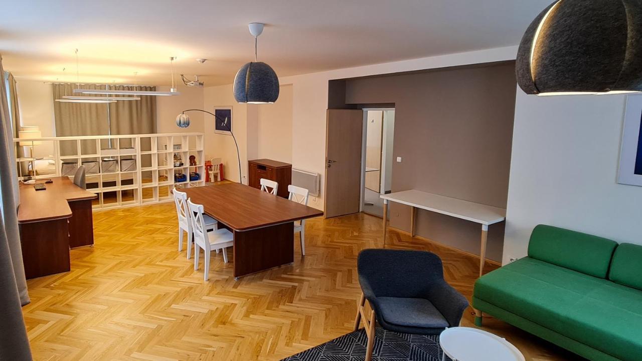 Veleslavin Apartments Prague Exterior photo