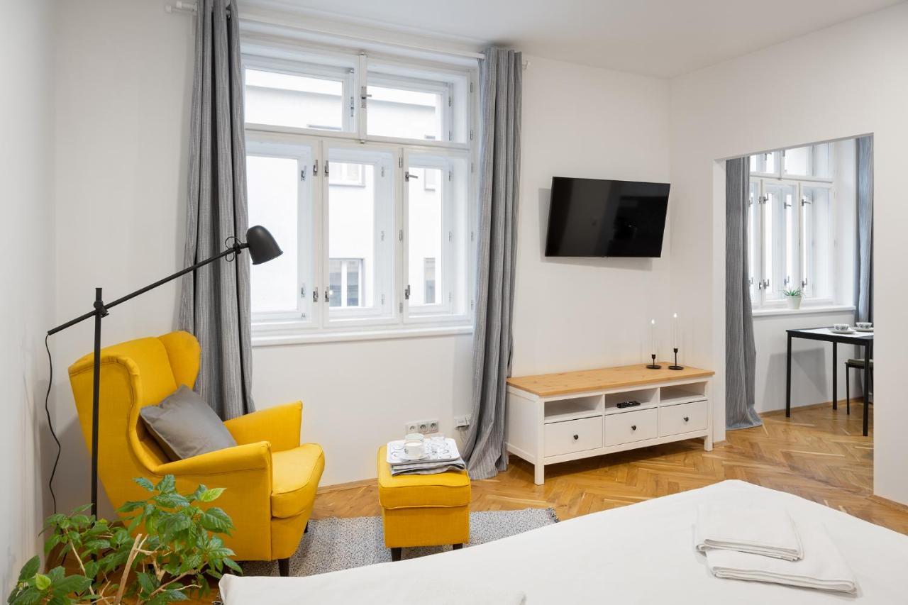 Veleslavin Apartments Prague Exterior photo