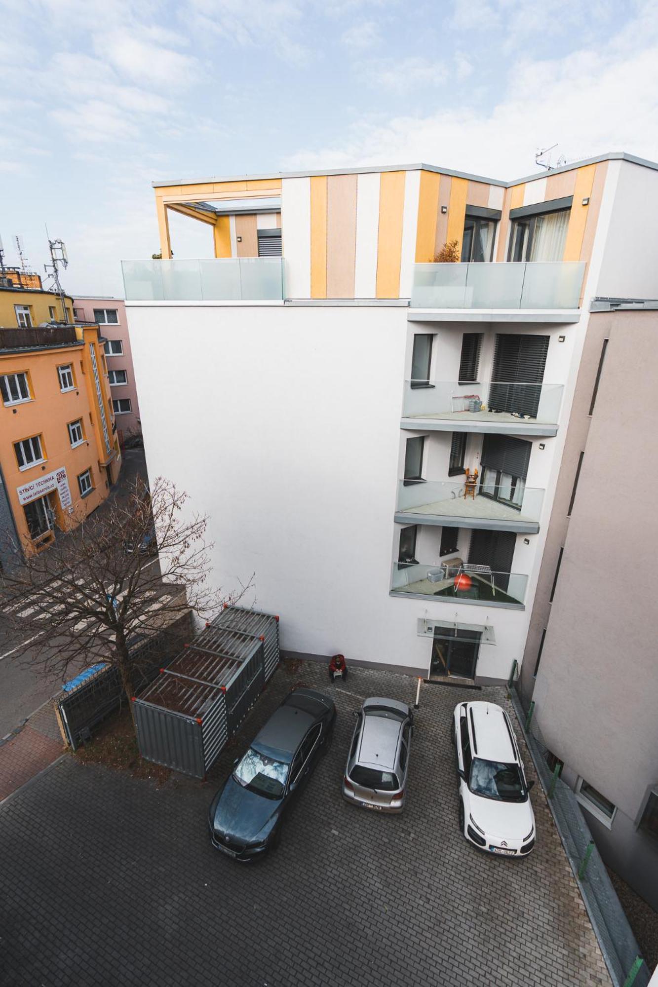 Veleslavin Apartments Prague Exterior photo