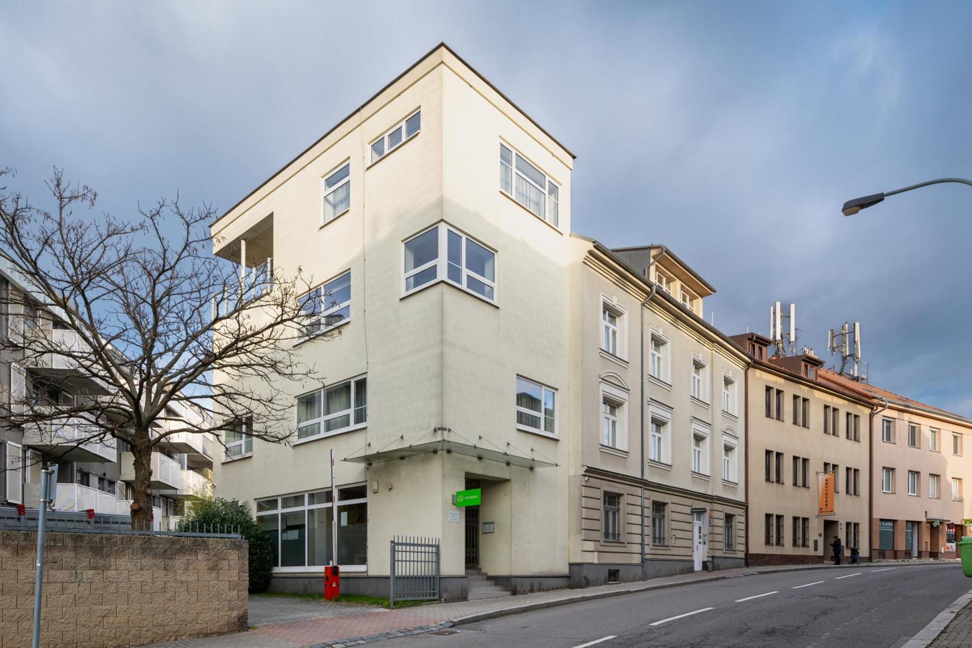 Veleslavin Apartments Prague Exterior photo