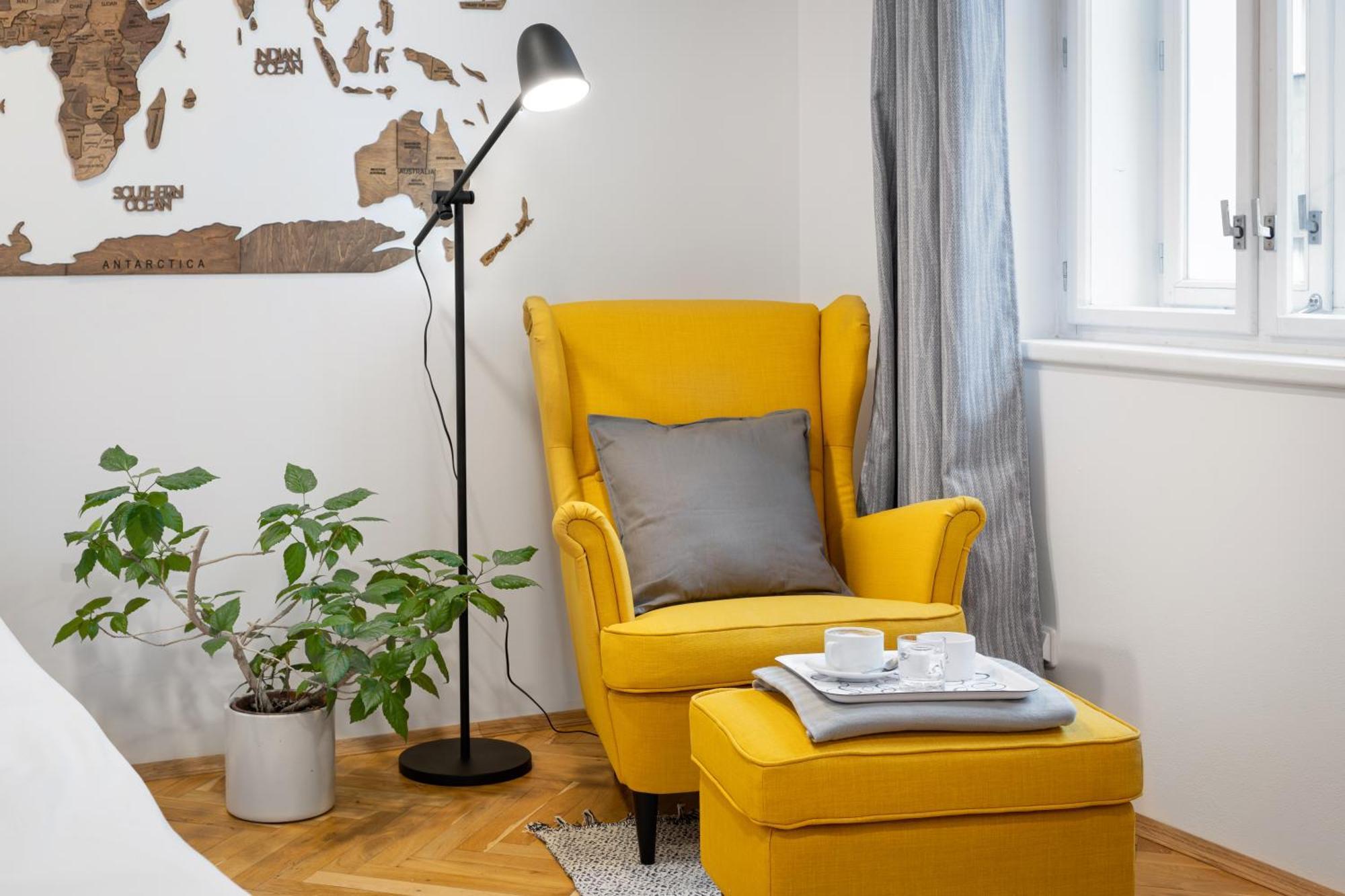 Veleslavin Apartments Prague Exterior photo